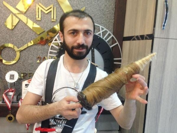 Konyalı berberden Afrin'e destek modeli! 3