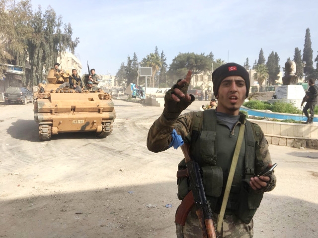 Afrin merkezinden ilk fotoğraflar geldi! 14