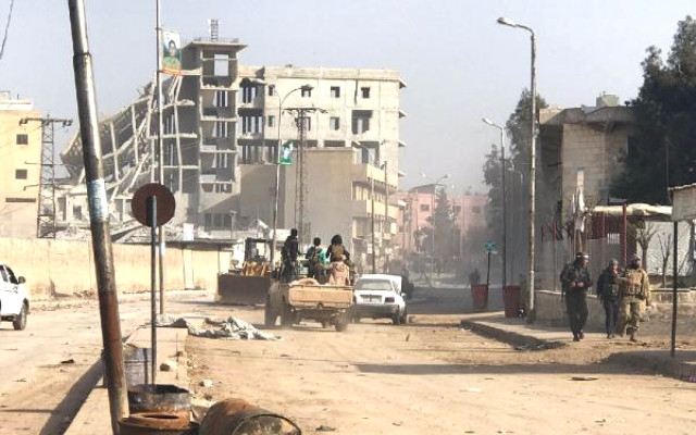 Afrin merkezinden ilk fotoğraflar geldi! 17
