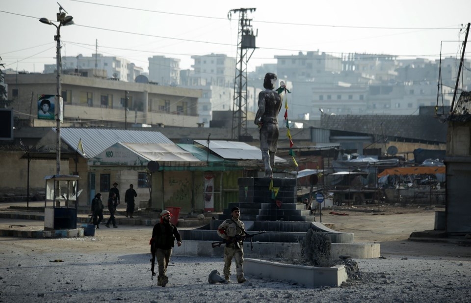 Afrin merkezinden ilk fotoğraflar geldi! 38