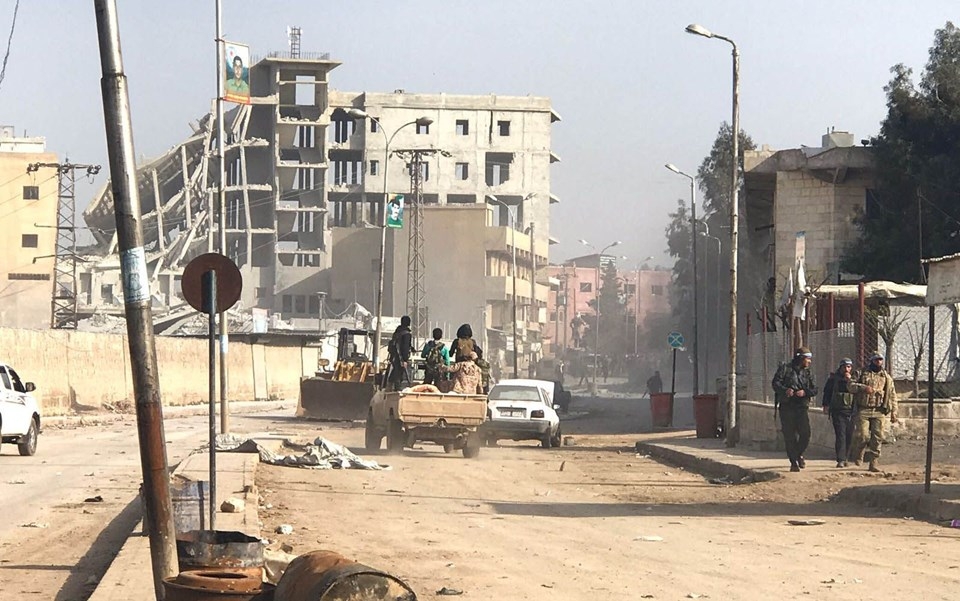 Afrin merkezinden ilk fotoğraflar geldi! 41