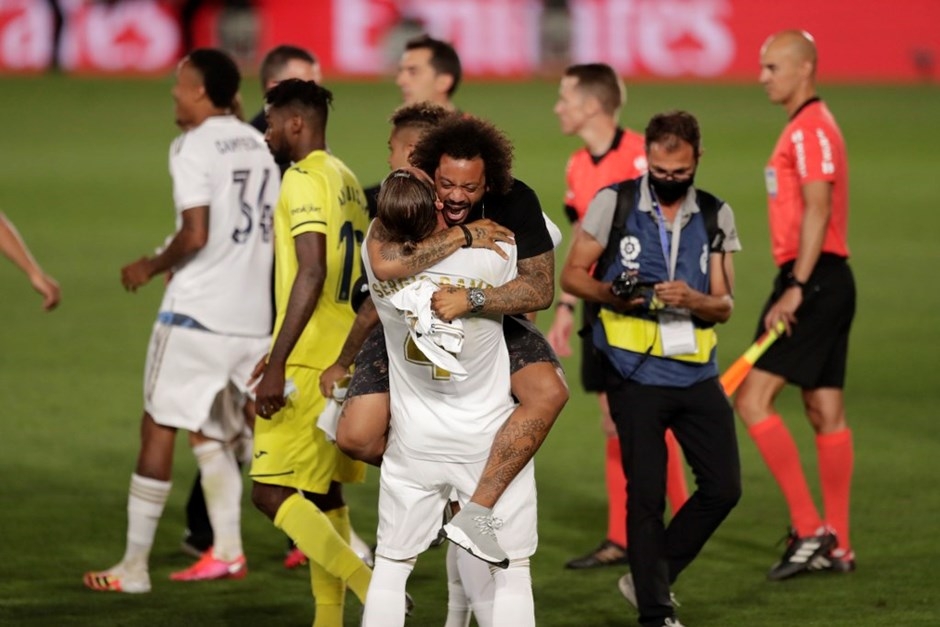 İspanya La Liga'da şampiyon Real Madrid! 12