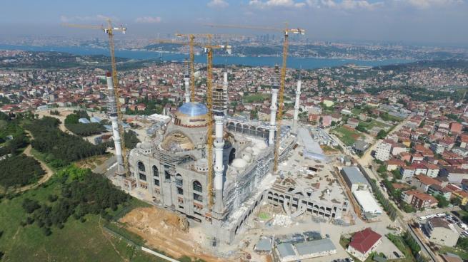 Çamlıca Cami'nde dev kubbenin beton dökme işlemi başladı 2
