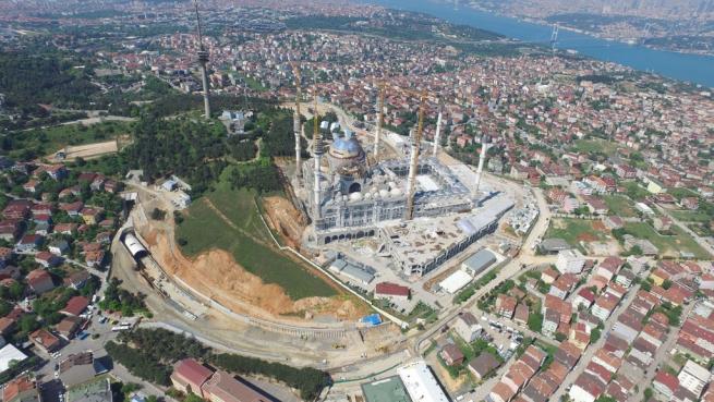 Çamlıca Cami'nde dev kubbenin beton dökme işlemi başladı 4