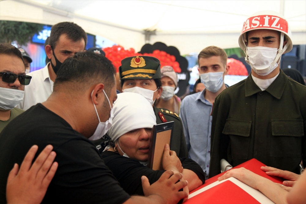 Mersin şehidi Caner Mayendağı Samsun'da son yolculuğuna uğurlandı 10