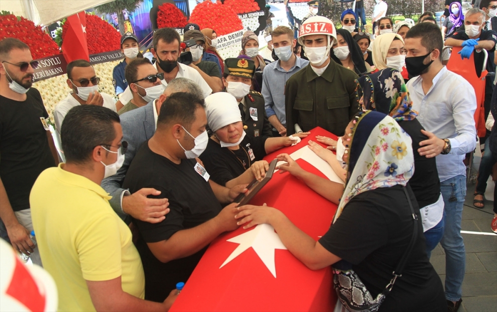 Mersin şehidi Caner Mayendağı Samsun'da son yolculuğuna uğurlandı 11