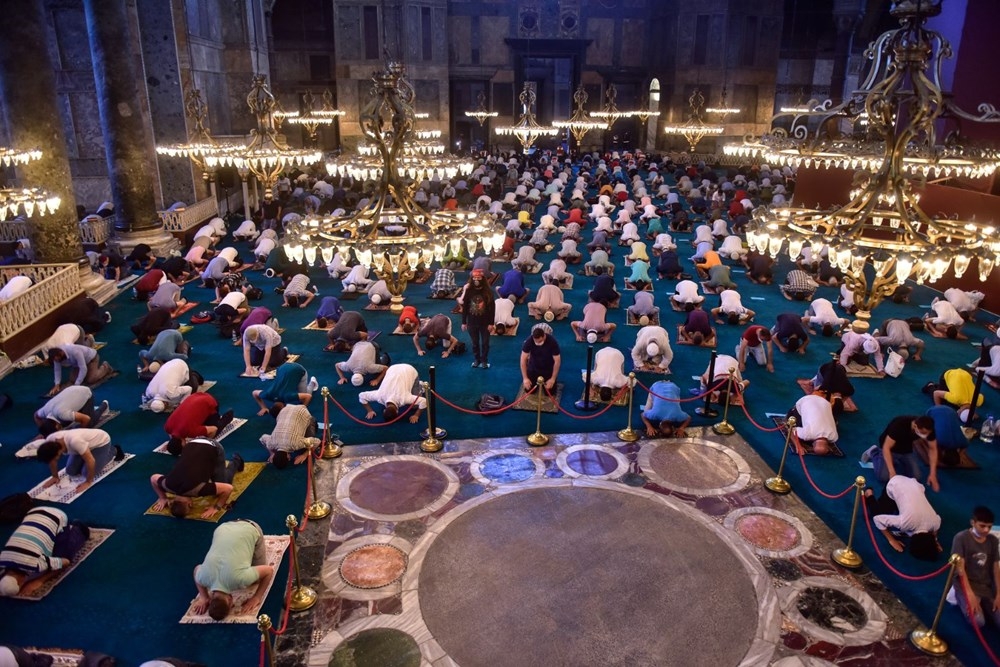 Ayasofya-i Kebir Cami-i Şerifi'nde 86 yıl sonra ilk bayram namazı 7