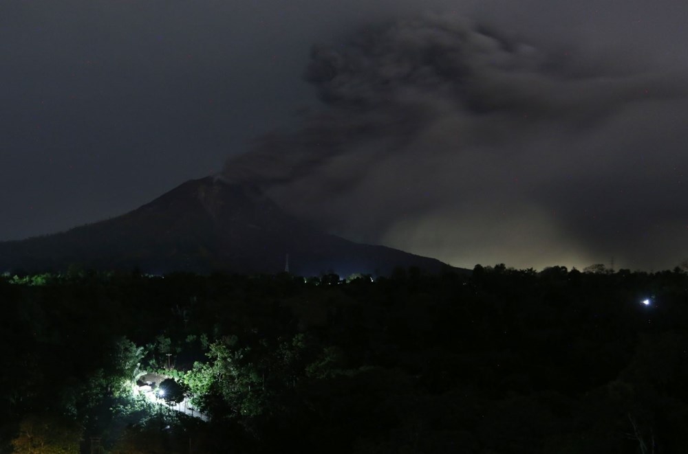 Endonezya'da Sinabung Yanardağı'nda hareketlilik 14