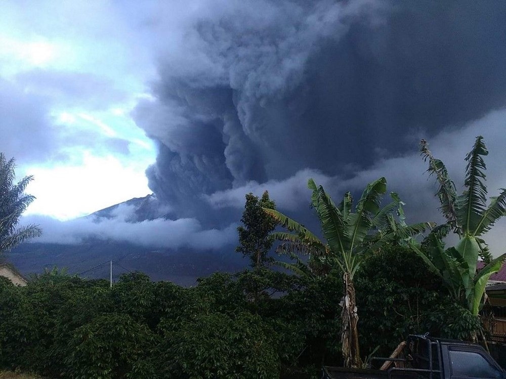 Endonezya'da Sinabung Yanardağı'nda hareketlilik 2