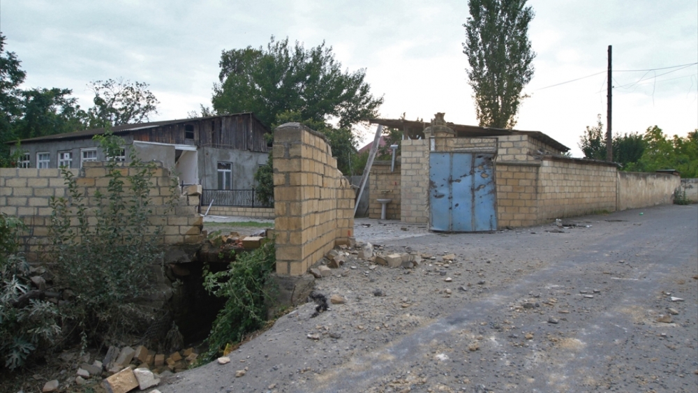 Ermenistan sivilleri hedef alıyor! İşte o saldırılardan görüntüler 8