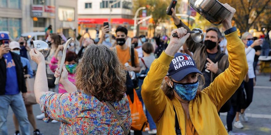 ABD'de halk seçimin galibi Biden'ın zaferini kutladı