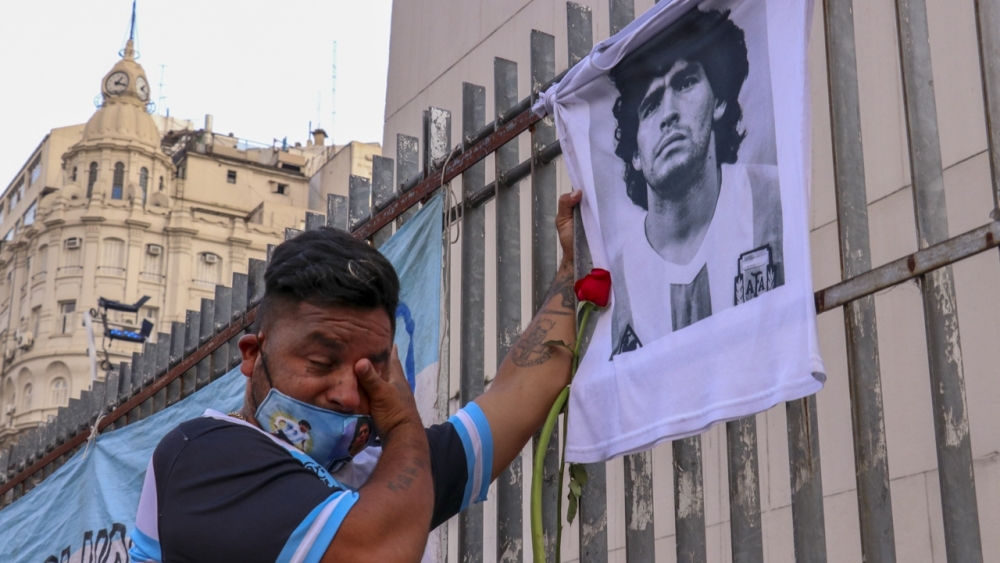 Maradona'nın ölümü Arjantin halkını yasa boğdu 5