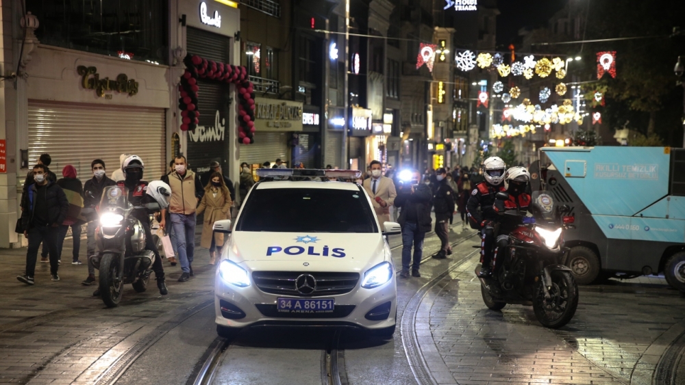 İstiklal Caddesi'ne 7 bin kişi giriş yapabilecek 8