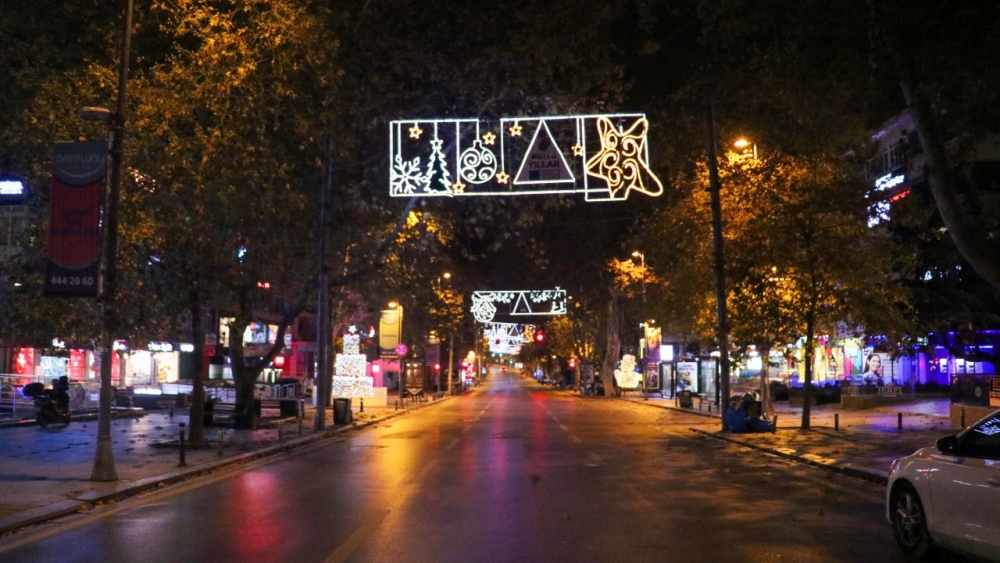 İstanbullular kısıtlamalara uyuyor 12