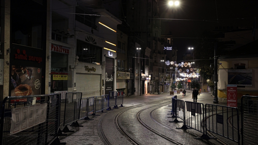 İstanbullular kısıtlamalara uyuyor 6
