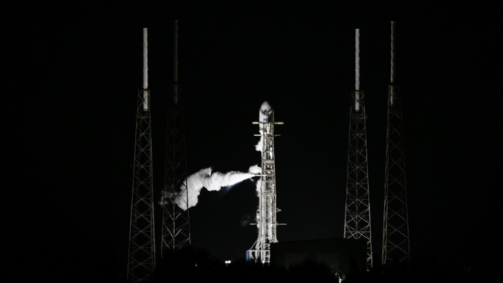 TÜRKSAT 5A'nın uzaya fırlatılma anından kareler 5
