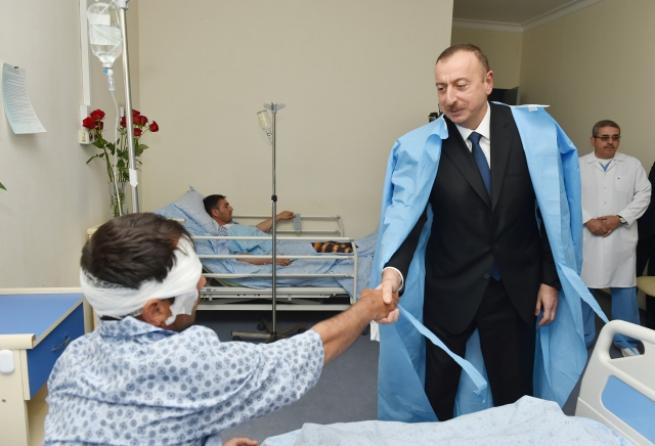 Aliyev, cephe hattında incelemelerde bulundu 6