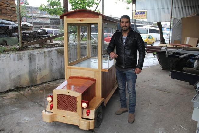 Kirayı fazla bulan esnaf mobil dükkan tasarladı 1