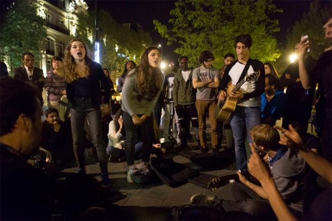 Fransa'da 'gece ayakta' eylemi 5