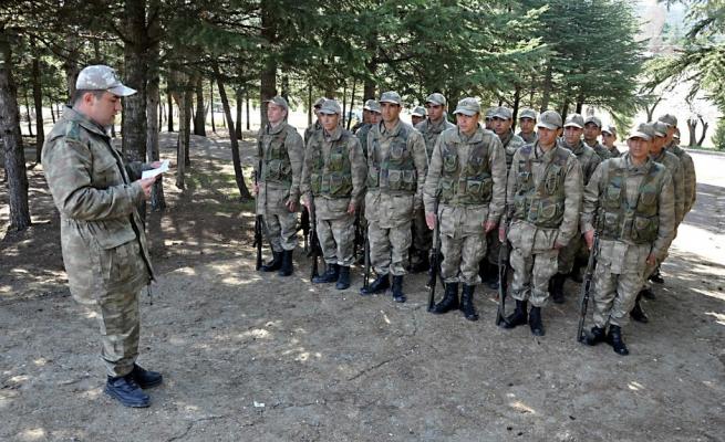 Askere gidecekler için işte ACEMİ BİRLİĞİ 22