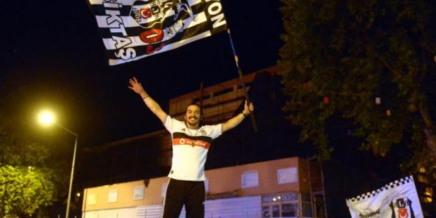 Beşiktaş şampiyonluğu böyle kutladı
