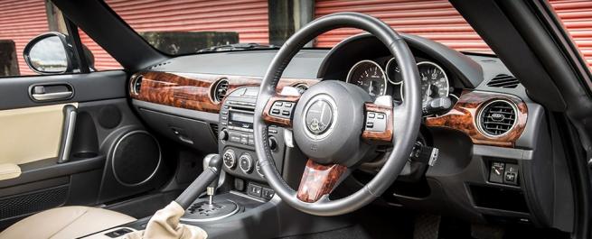 Mitsuoka Roadster Himiko 1