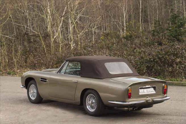 Efsane Aston Martin açık artırmada 1