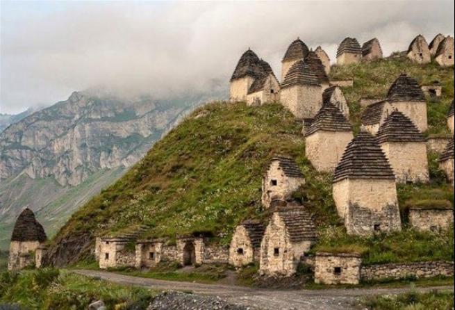 Rusya’daki “Ölüm şehri” Dargavs 18
