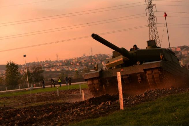 Türkiye'nin yerli üretim tankı "Altay" 7