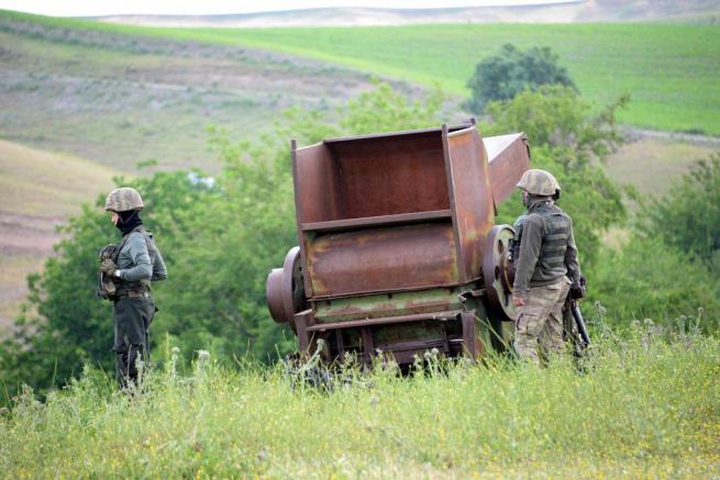 O PKK'lı terörist öldürdüğü kişilerin yemeğini yemiş 9