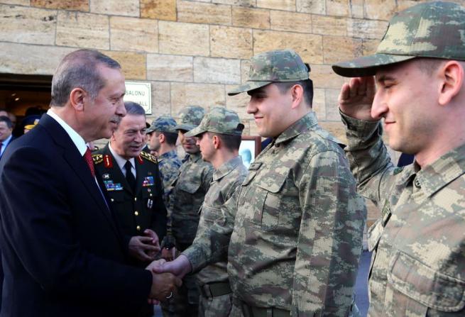 Erdoğan ve Davutoğlu Anıtkabir'de Nobel Ödülü Takdim Töreni'nde 14