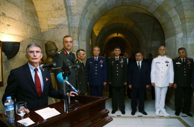 Erdoğan ve Davutoğlu Anıtkabir'de Nobel Ödülü Takdim Töreni'nde 17