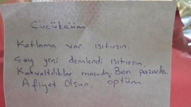 Anne babaların çocuklarına bıraktıkları eğlenceli mesajlar 42