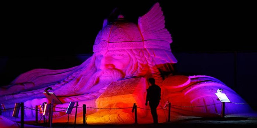 10. Uluslararası Kum Heykel Festivali başladı