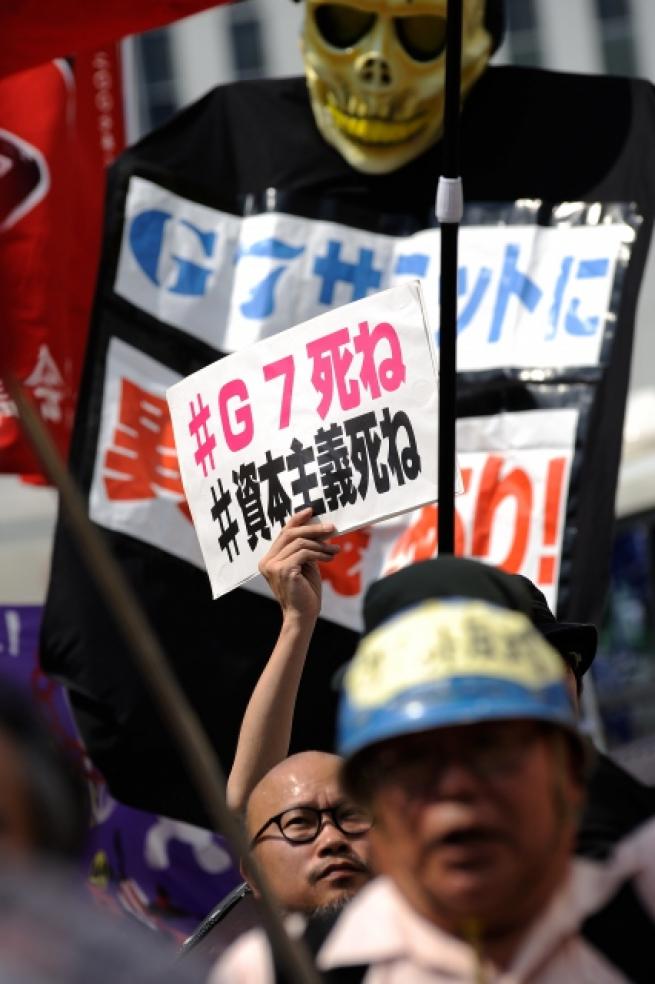 G7 Liderler Zirvesi protesto edildi 7