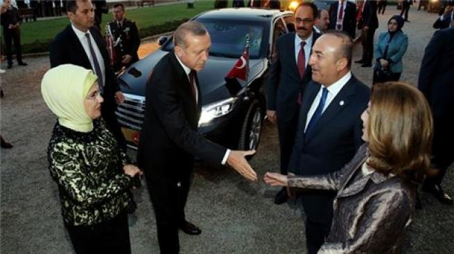 Cumhurbaşkanı Erdoğan'dan misafirleri için akşam yemeği 3