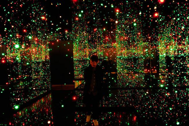 Japon sanatçı Yayoi Kusama'nın sergisi 11