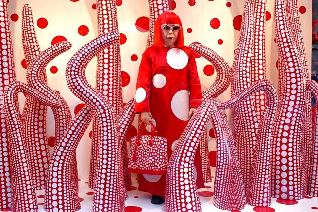 Japon sanatçı Yayoi Kusama'nın sergisi 16