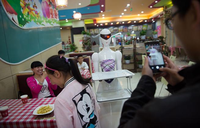 Çin'de Robot Restoran 3