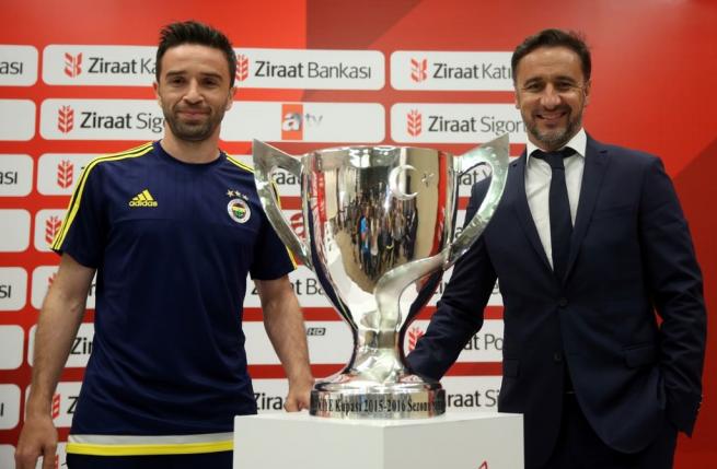 Galatasaray - Fenerbahçe derbi maçı hangi kanalda saat kaçta yayınlanaca 4