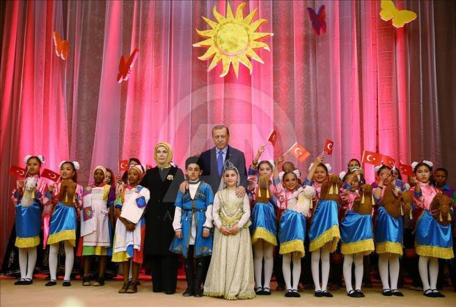 Cumhurbaşkanı Erdoğan dünya çocuklarıyla buluştu 13