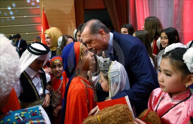Cumhurbaşkanı Erdoğan dünya çocuklarıyla buluştu 5