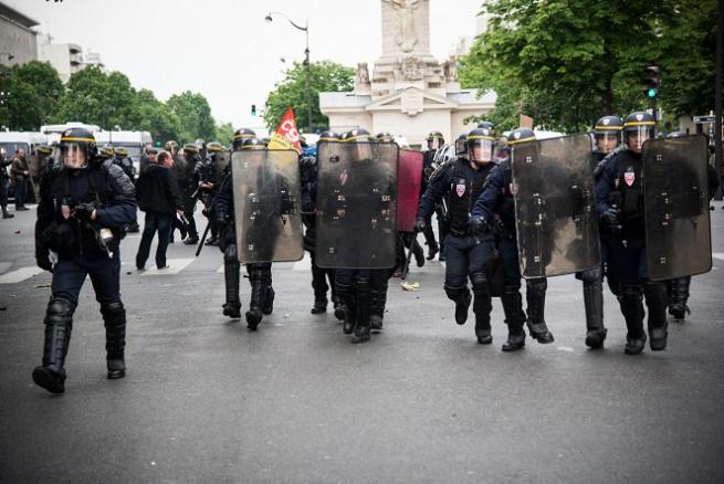 Fransa'da grev ve protesto dalgası 4