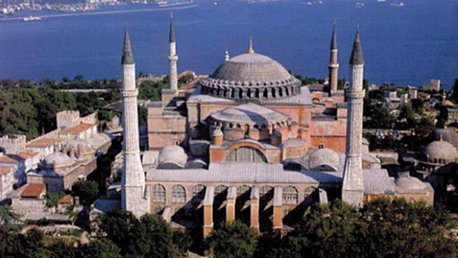 Ramazan boyunca Ayasofya'da Kur'an-ı Kerim okunacak 5