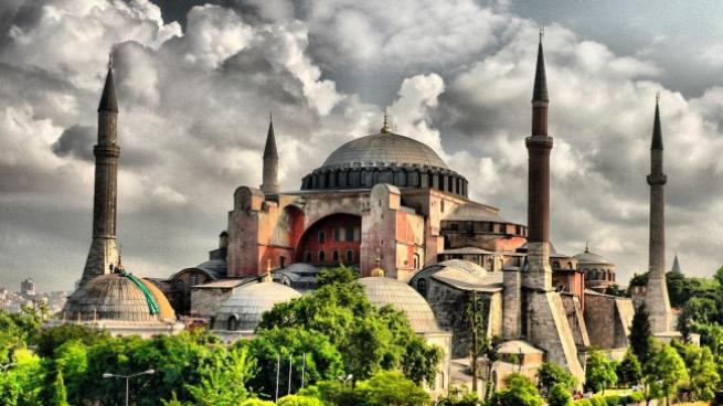 Ramazan boyunca Ayasofya'da Kur'an-ı Kerim okunacak 8