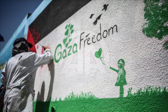 Gazze'nin duvarlarına Filistin kültürünü resmediyorlar 4