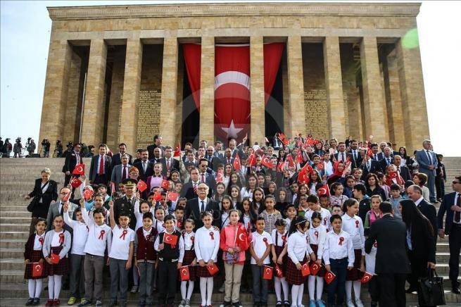 23 Nisan Ulusal Egemenlik ve Çocuk Bayramı 3