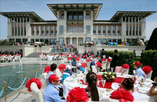 Cumhurbaşkanı Erdoğan, 81 ilden gelen çocukları kabul etti 2