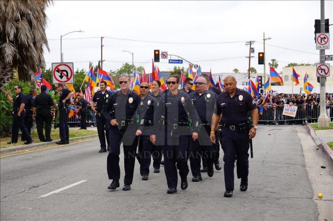 Ermenilerden Los Angeles'ta protesto 10