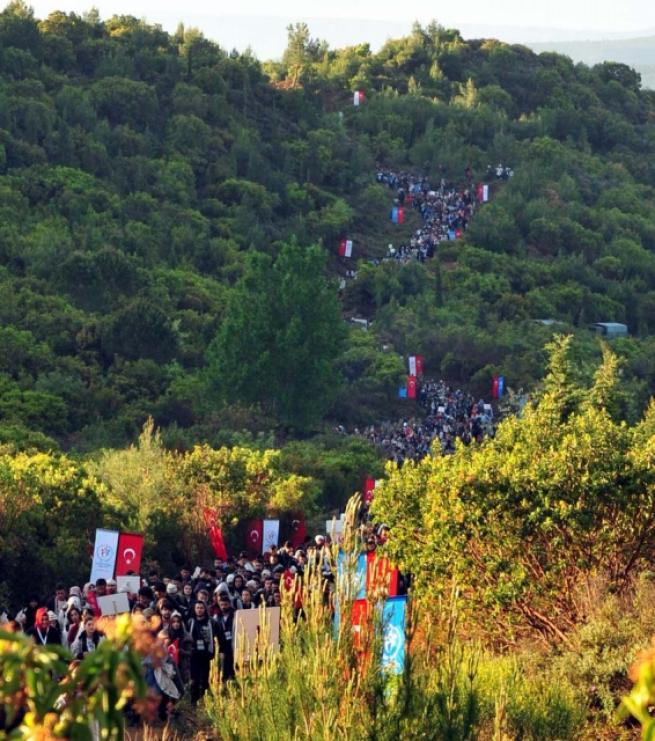 '57. Alay Vefa Yürüyüşü' 10